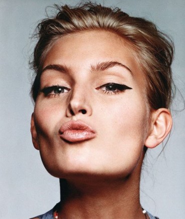 TRICKS FOR THE BEST CONCEALER APPLICATION